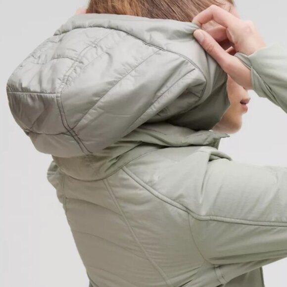 NWT Lululemon Another Mile Jacket Jade Grey - Picture 3 of 4